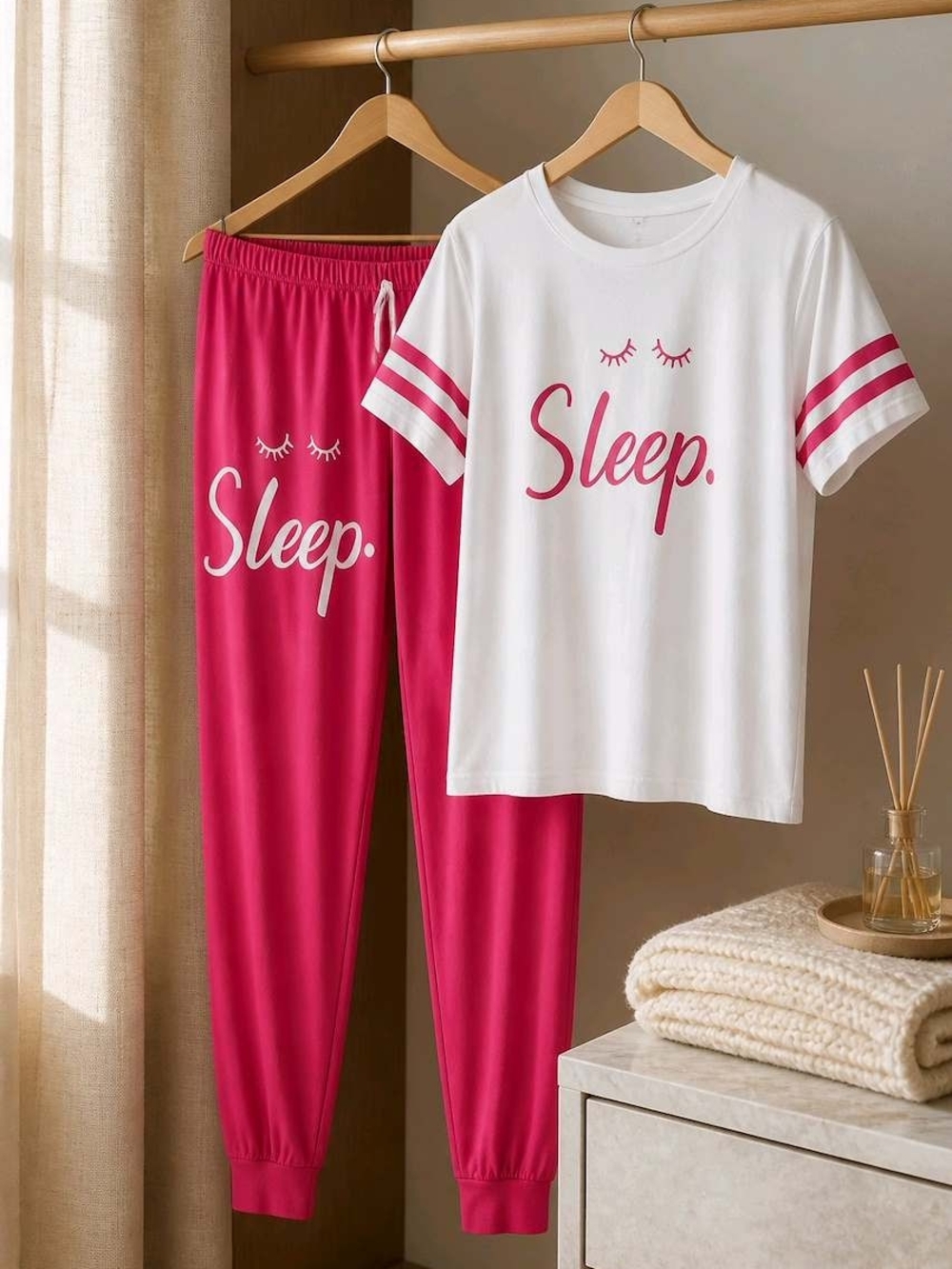 'Sleep' Two-Piece Set - White & Fuchsia